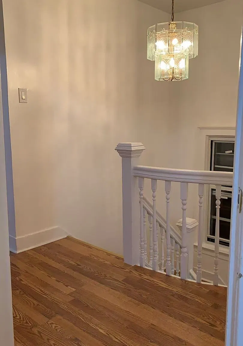5 bed, $5,300 — Photo 1