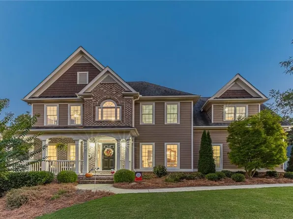 537 Richmond Pl, Loganville, GA 30052