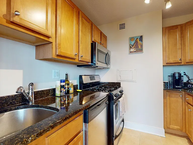 1220 Blair Mill Rd — Photo 13