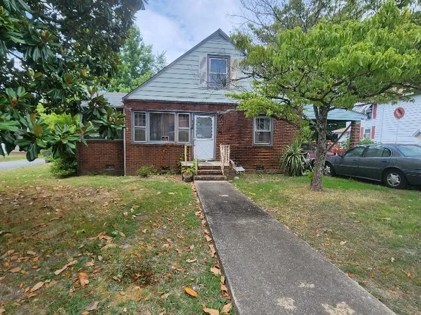116 Ruffin St, Emporia, VA 23847