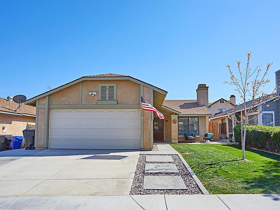 1st image of 13687 San Jacinto Way