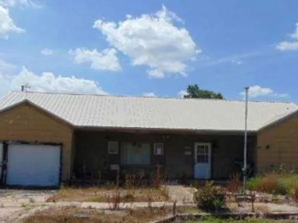 500 Madison St, Corning, KS 66417