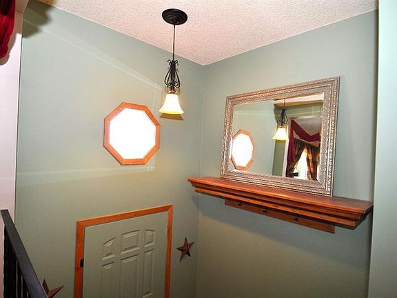 2nd image of 221 Sante Fe Trl
