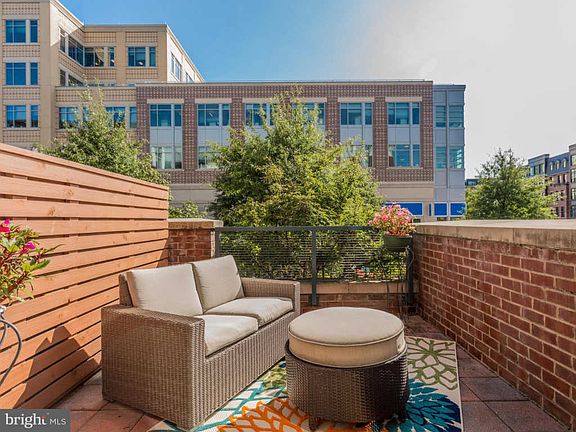 4th image of 1800 Wilson Blvd #108