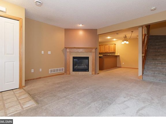3rd image of 1530 Idlewild Ln