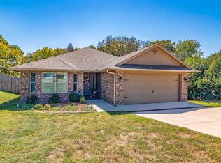 3016 Loy Lake Rd, Denison, TX 75020