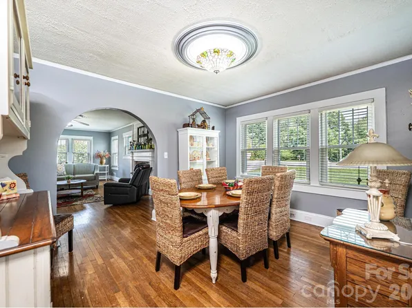 601 Malcolm Blvd, Connelly Springs, NC 28612