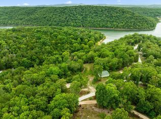 122 Havilah Ln, Lampe, MO 65681