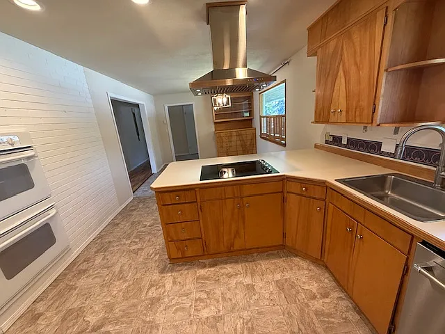 515 15th St NE — Photo 5
