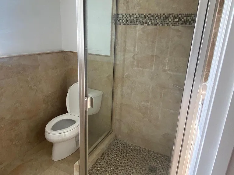 4341 E Vernon Ave — Photo 14