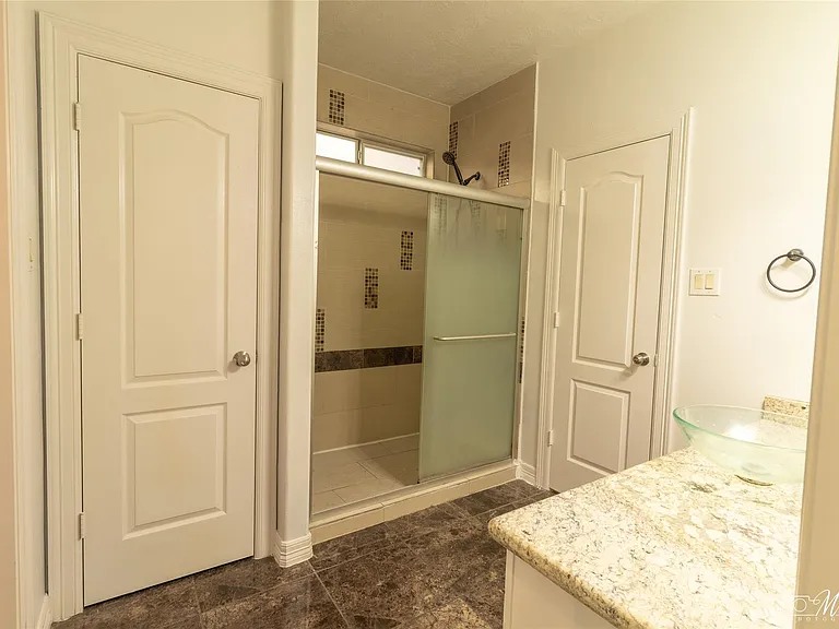 10904 Panther Ct — Photo 29