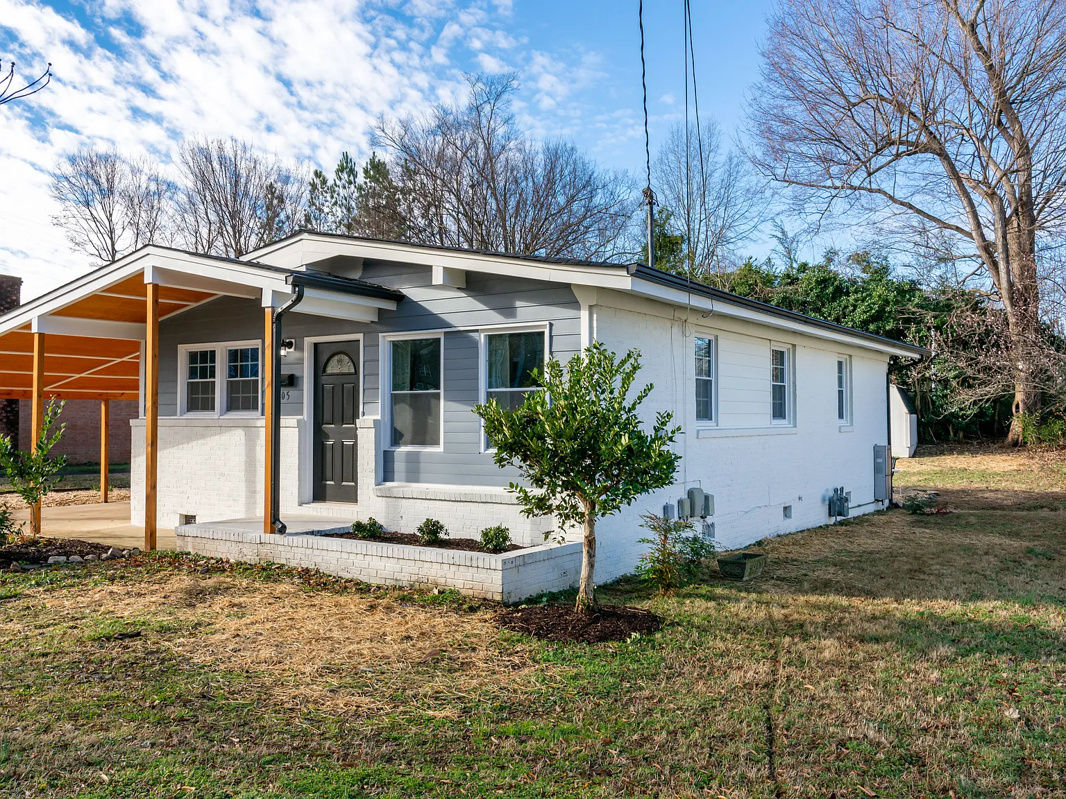 605 Delany Dr — Photo 4