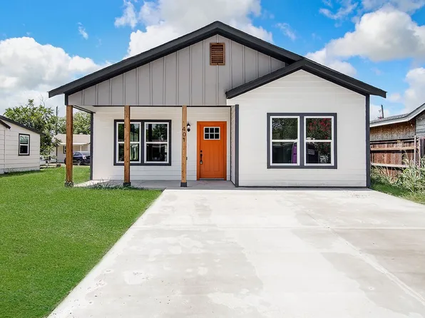 403 N Hansbarger St, Everman, TX 76140