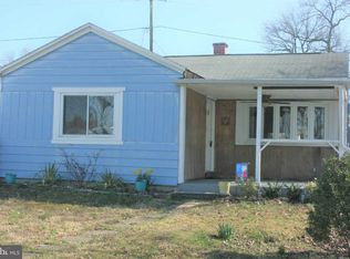 1407 Shore Rd, Baltimore, MD 21220