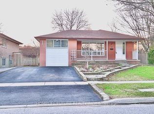 36 Castor Cres, Toronto, ON M1G 3R2