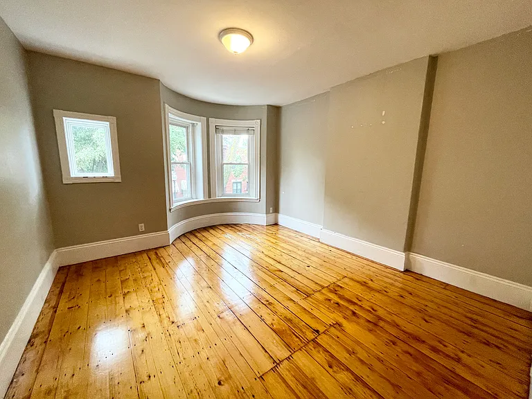 51 Greenwich St — Photo 13