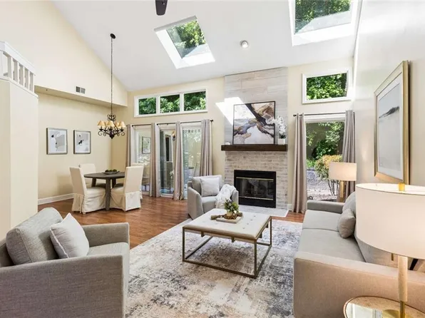 5611 Brooke Ridge Dr, Atlanta, GA 30338