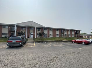 670 Marilyn Ave APT 204, Glendale Heights, IL 60139