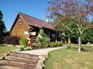 1912 4th Dr, Friendship, WI 53934