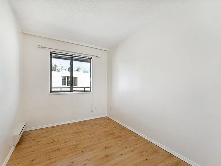 777 W 7th Ave #205 — Photo 17