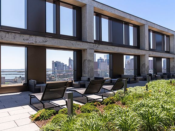 5th image of 125 Delancey St #702