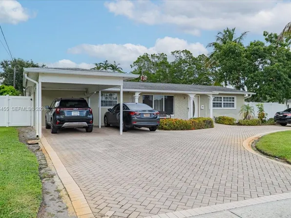 5561 SW 13th St, Plantation, FL 33317
