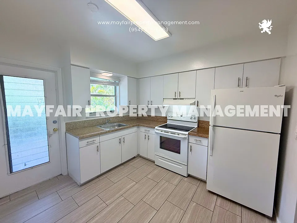6851 Cypress Rd #19