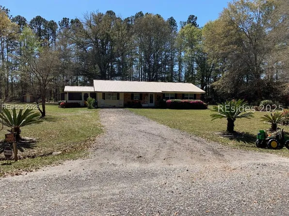 99 Milden Hall Dr, Ridgeland, SC 29936