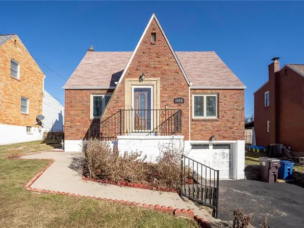448 Jenne Dr, Pittsburgh, PA 15236