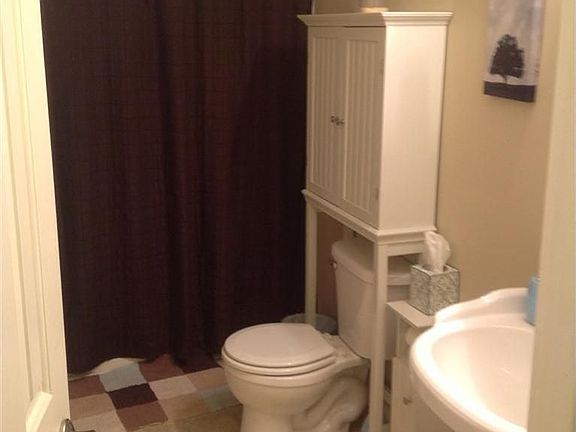 3rd image of 3708 Concord Dr