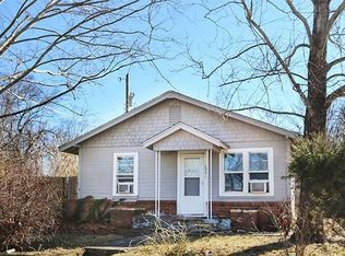 206 10th Ave NE, Ardmore, OK 73401