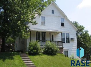 514 N Orleans Ave, Dell Rapids, SD 57022