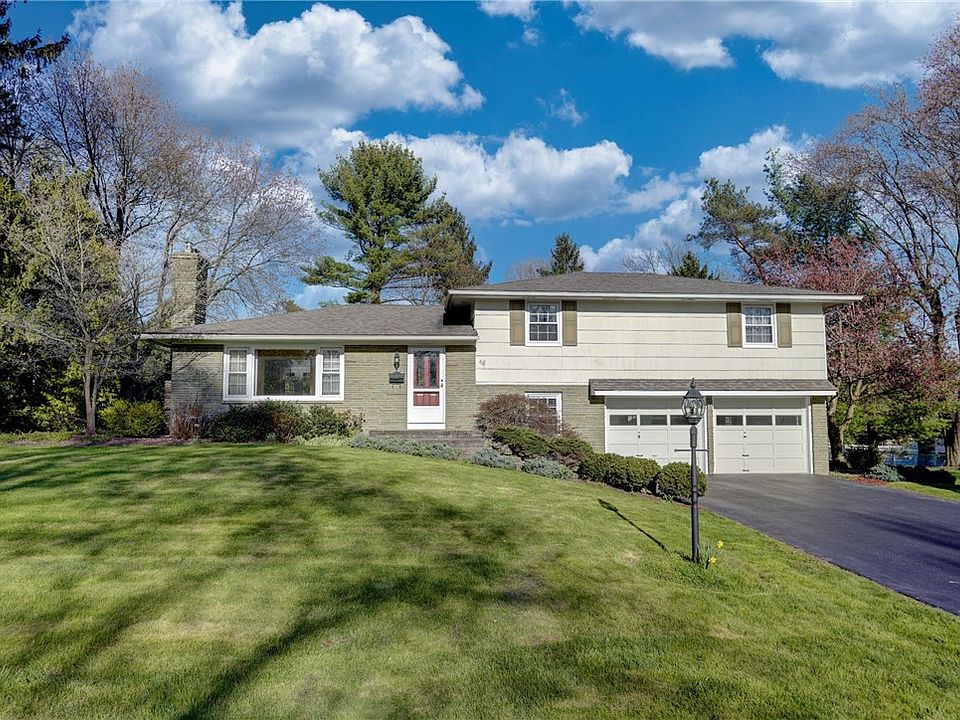 1st image of 68 Hillcrest Dr