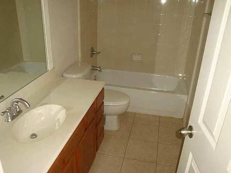 1524 Chestnut Dr — Photo 8
