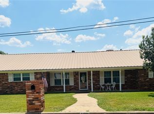 100 Sunny Ln, Gatesville, TX 76528