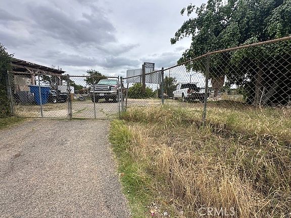 2nd image of 501 W Lambert Rd #2