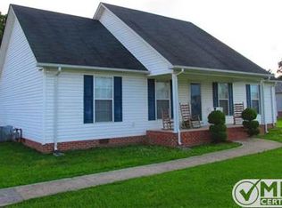 195 Greenwood Dr, Smithville, TN 37166