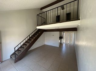 944 Greenfield Ave, Hanford, CA 93230