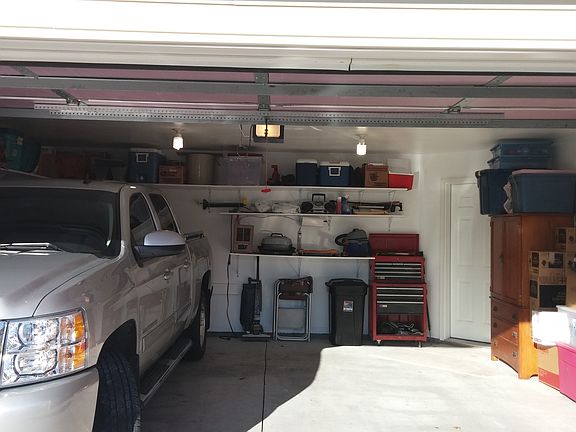 4th image of 2049 26th Ave S