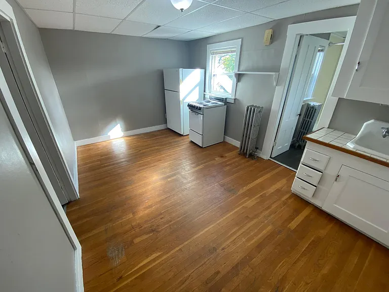 159 Orange St #3E — Photo 8