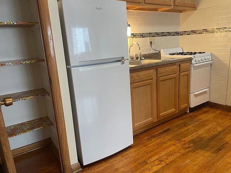 1112 Knapp — Photo 24