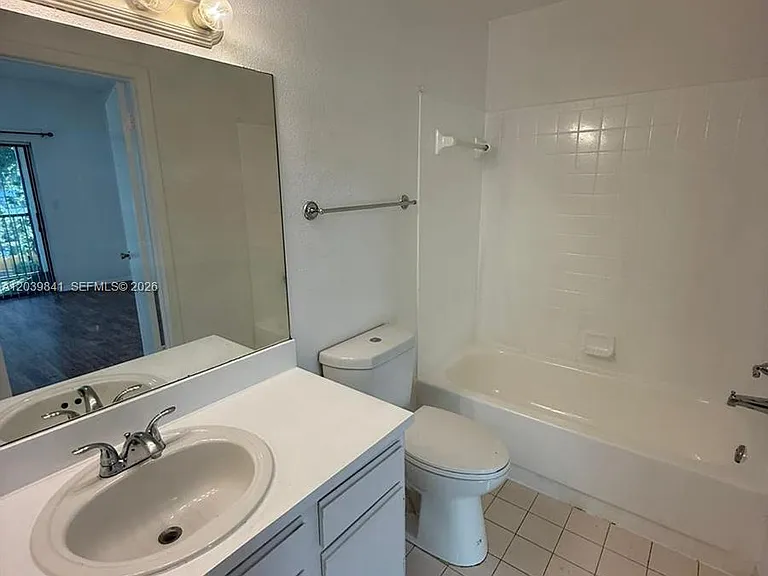 2550 SW 18th Ter #1807 — Photo 12