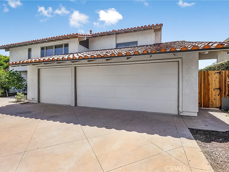 11172 Hunting Horn Dr — Photo 3