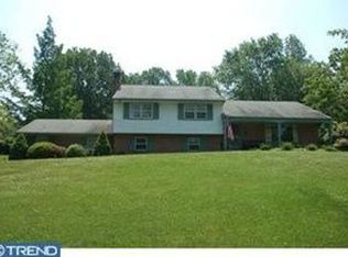 740 Fox Ln, Chester Springs, PA 19425