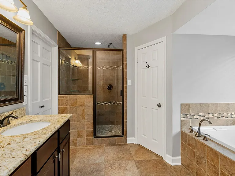 16210 Chipstead Dr — Photo 19