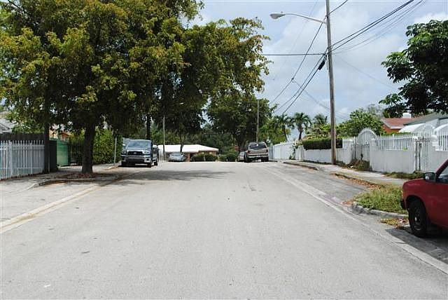 2nd image of 7610 NW 4th Ave