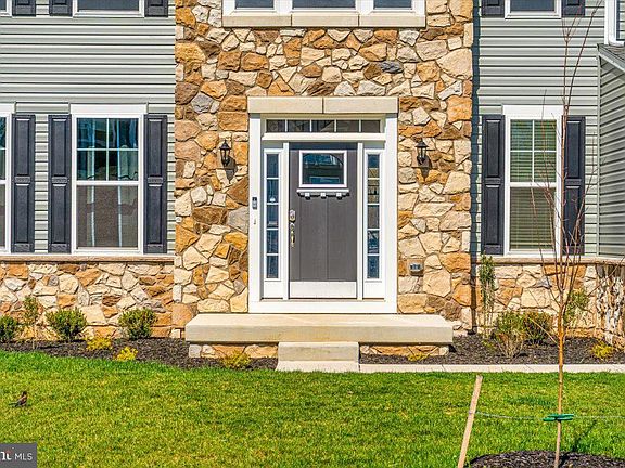 4th image of 9376 Alloway Dr