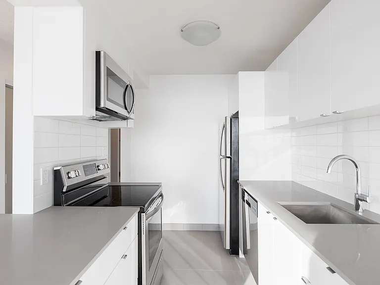 1775 Bellevue Ave #1602 — Photo 7