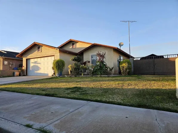 810 W Ramona St, Somerton, AZ 85350