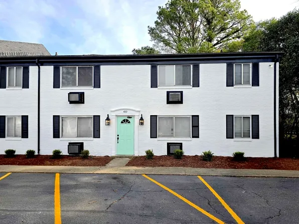 410 Bosley Ave APT D, Suffolk, VA 23434